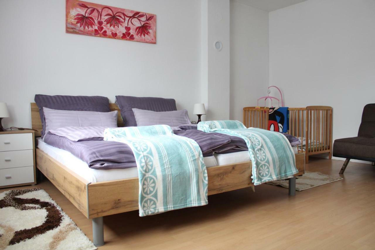 Holiday House Huszar Parndorf Zewnętrze zdjęcie