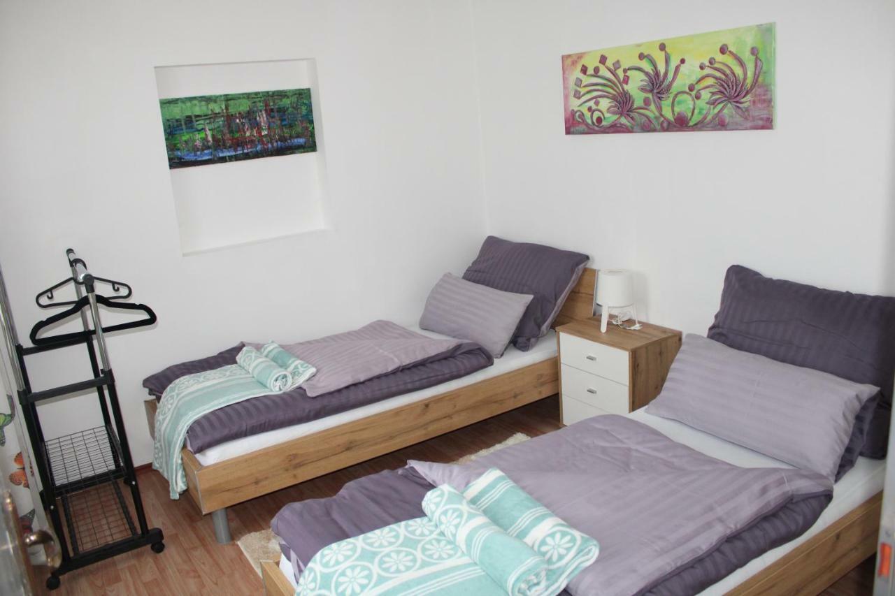 Holiday House Huszar Parndorf Zewnętrze zdjęcie